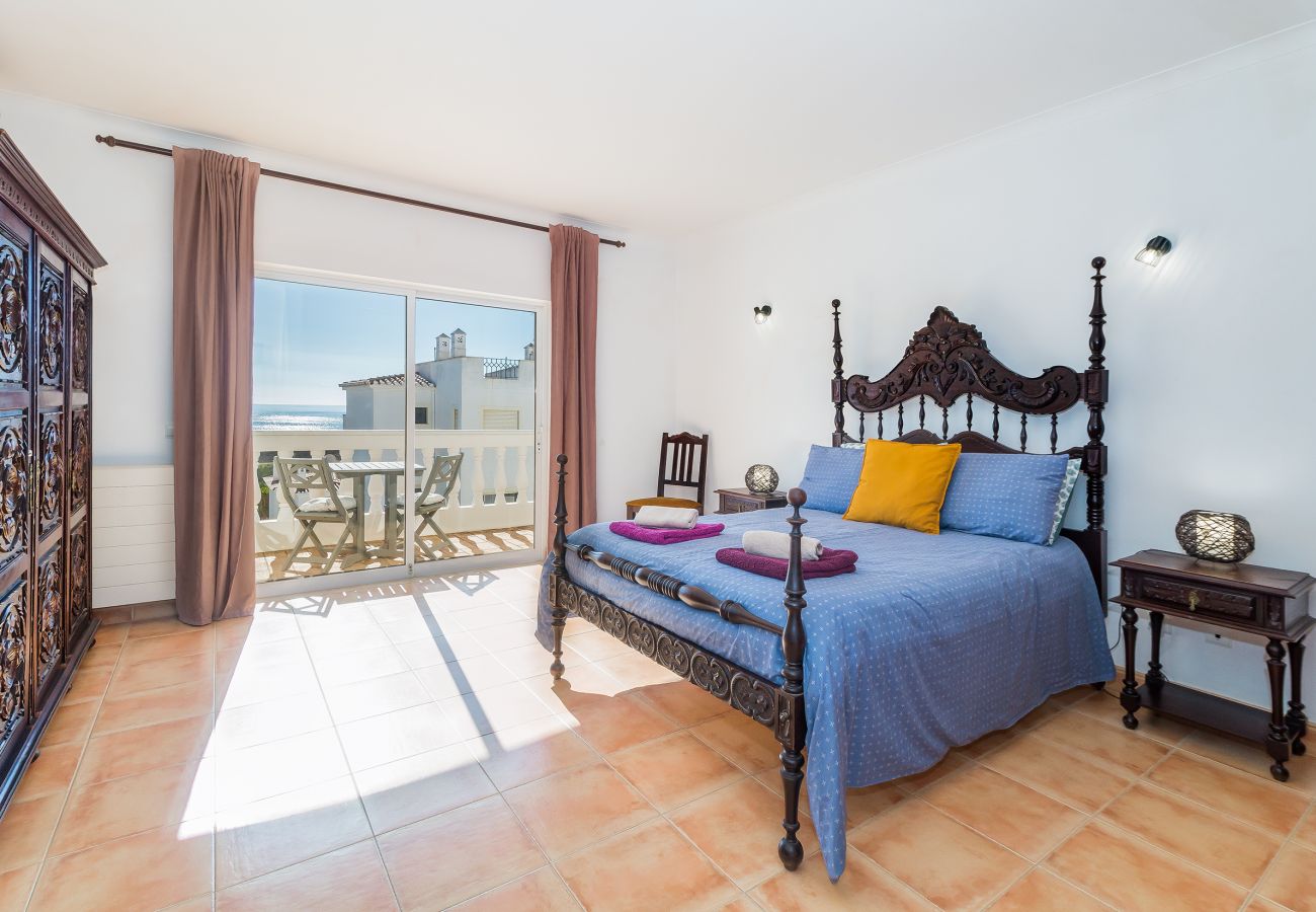 House in Lagos - Casa Londamba | Meia Praia Beach | Sea View 