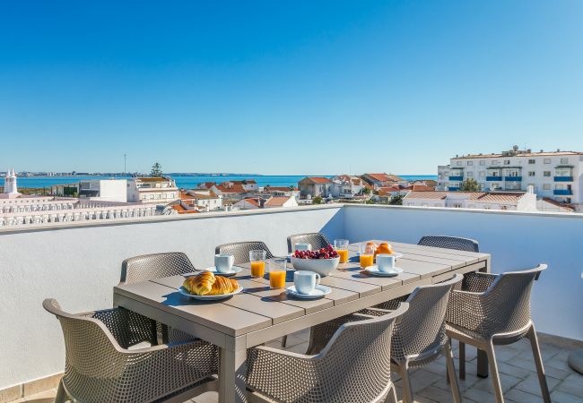 House in Lagos - Vista Bonita | Dowtown | Family House in Lagos - Vista Bonita | Dowtown | Family