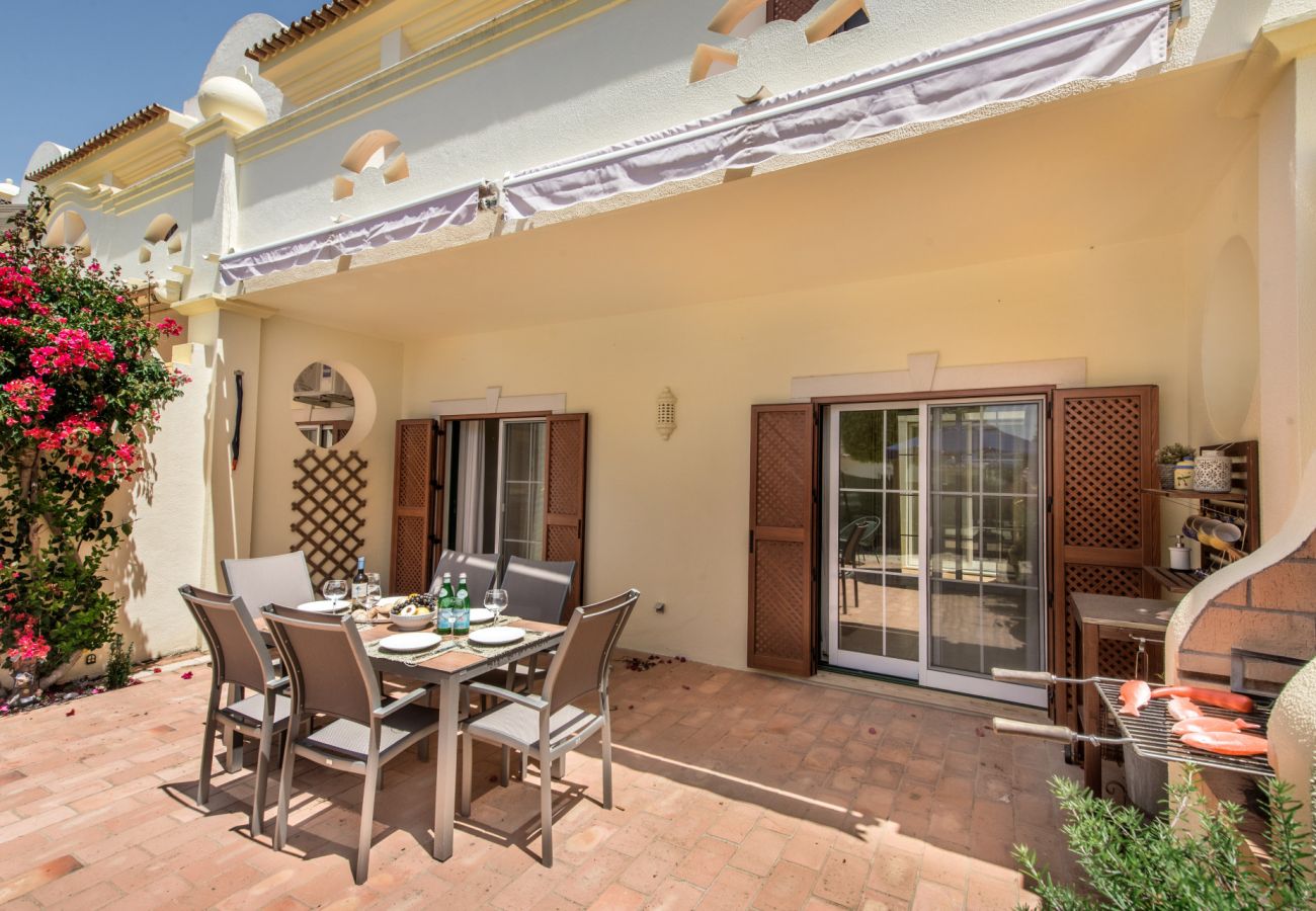 House in Almancil - Casa Anusca