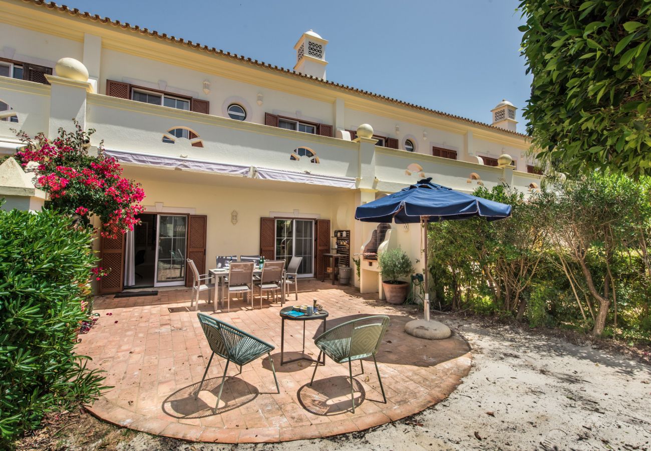 House in Almancil - Casa Anusca