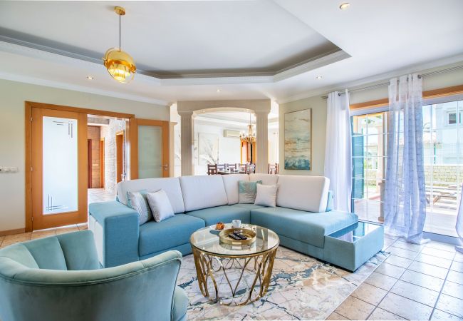 Villa in Albufeira - Villa Iris Villa in Albufeira - Villa Iris