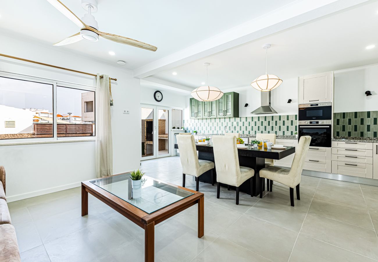 Villa in Lagos - Chilling In Lagos House | Pool | BBQ | Retreat