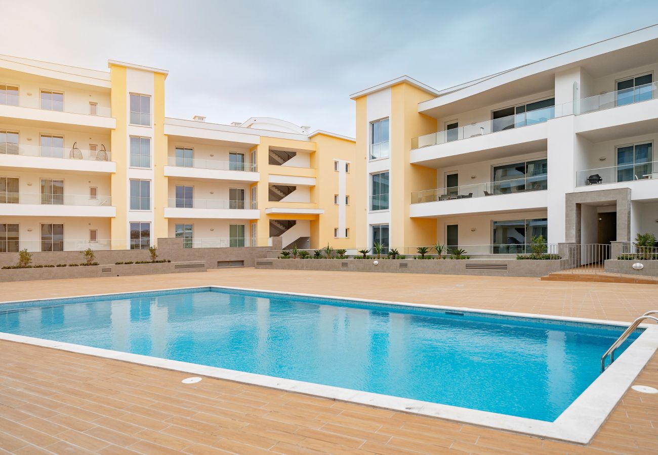 Apartment in Lagos - Adega Deluxe |  Pool and Gym | Top Location