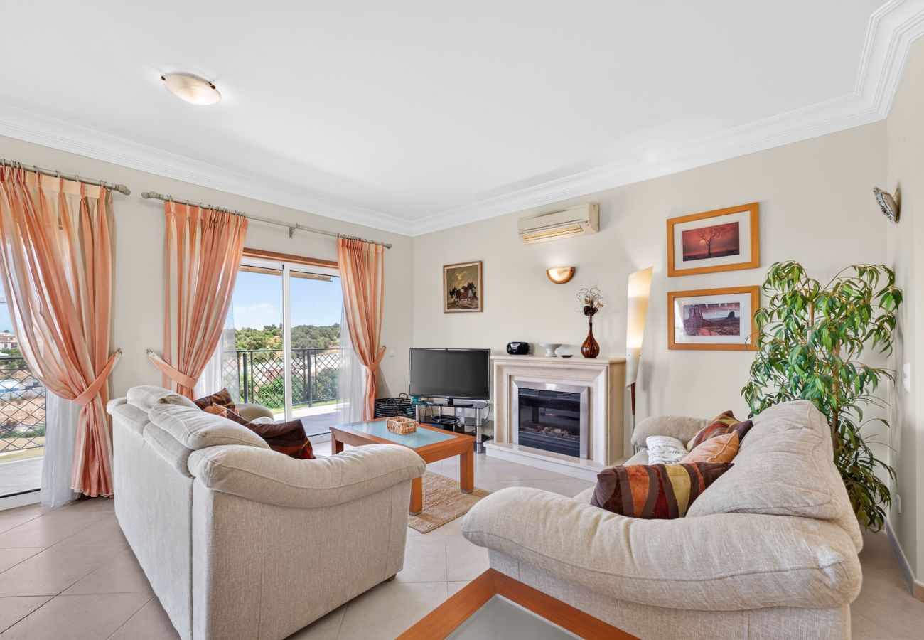 Apartment in Lagos - Boavista Lakeview | Golf & Pool Retreat