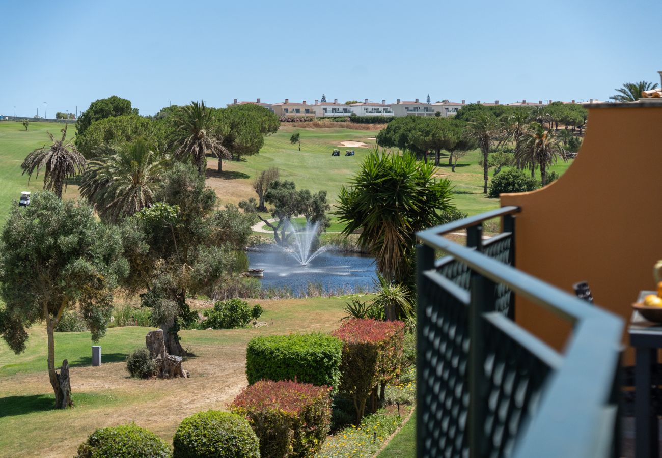 Apartment in Lagos - Boavista Lakeview | Golf & Pool Retreat