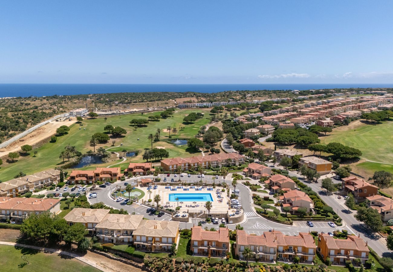 Apartment in Lagos - Boavista Lakeview | Golf & Pool Retreat