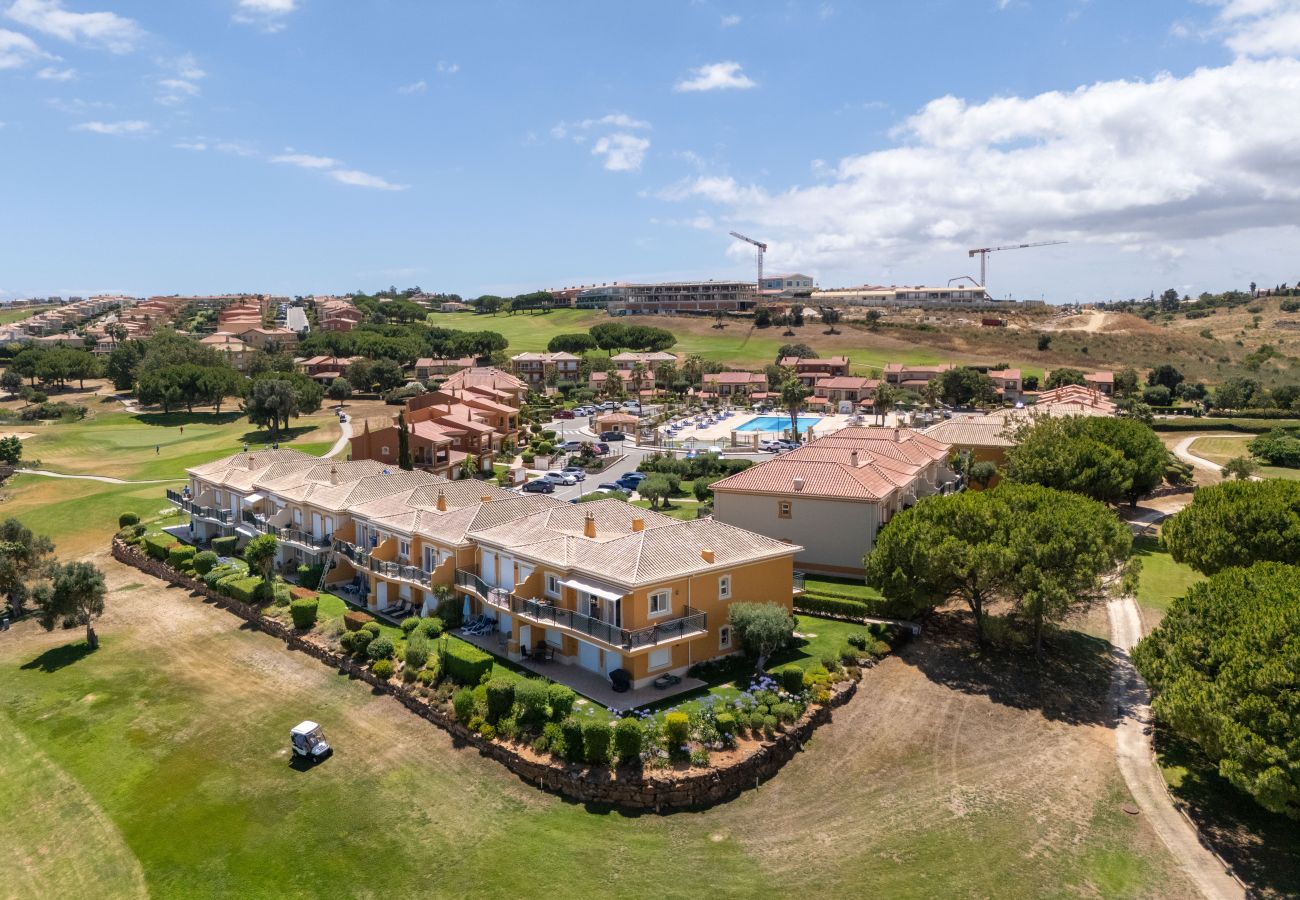 Apartment in Lagos - Boavista Lakeview | Golf & Pool Retreat